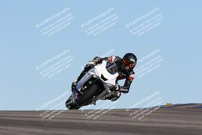 media/Mar-25-2024-Moto Forza (Mon) [[8d4319bd68]]/3-Intermediate Group/Session 2 (Turn 9)/
